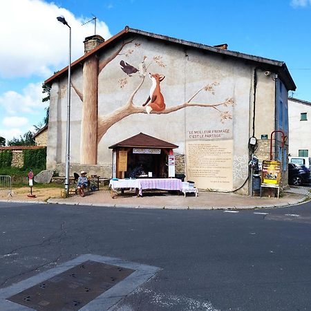Jolie Maison De Bourg Tout Equipee 10Km D'Ambert Saint-Amant-Roche-Savine Bilik gambar